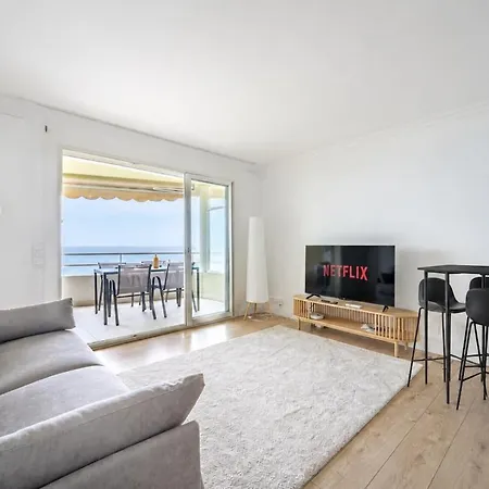 Exceptional 2 Bedroom With Ac Wifi, Sea Vies And Parking In Apartman